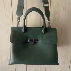 Cross body vegan bag